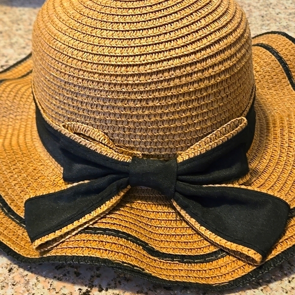 Ladies Sun Hat with Elastic Neck Strap with Black Bow on Backside - Picture 7 of 7
